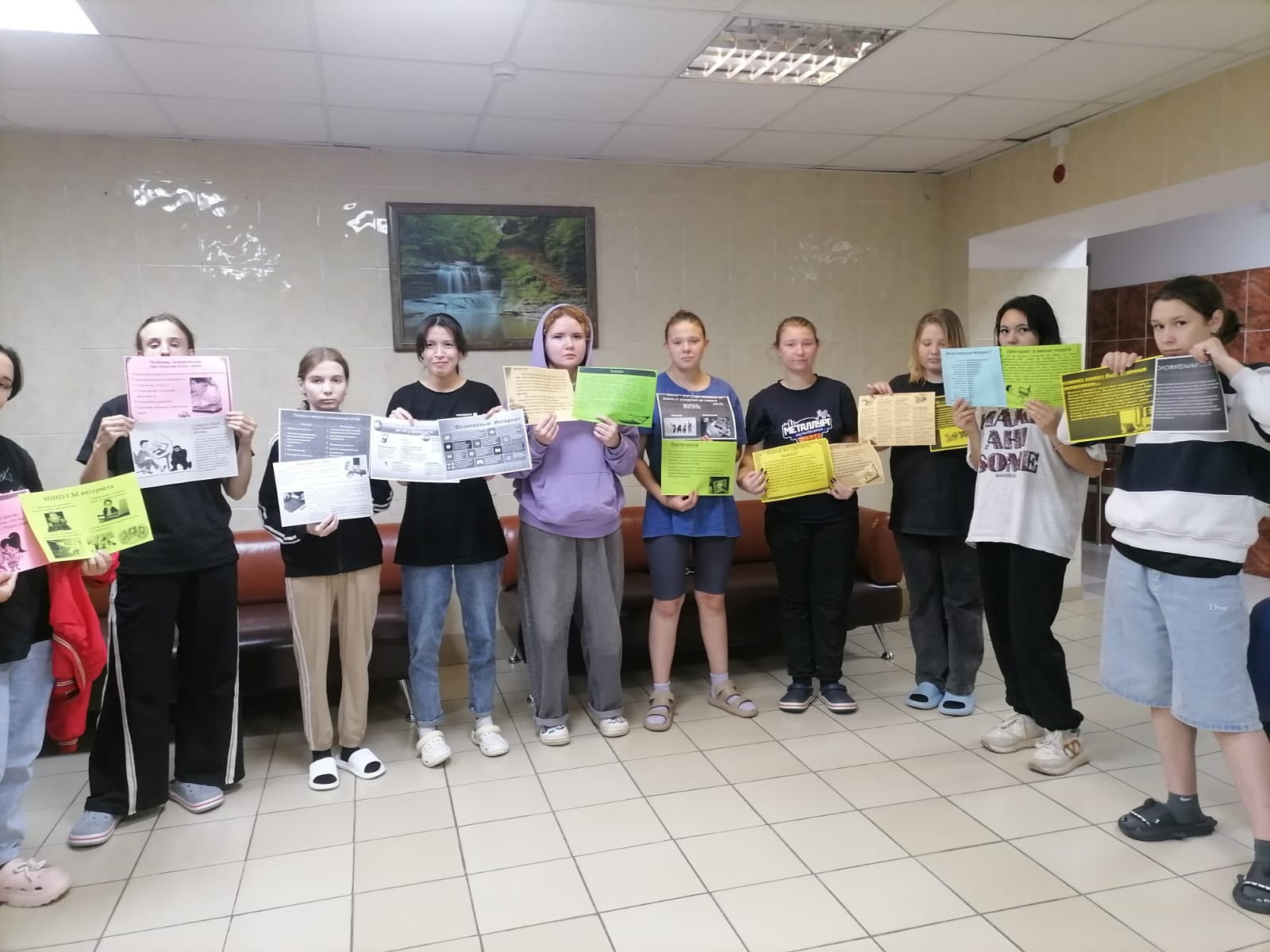 Интернет в твоей жизни: в техникуме прошёл воспитательский час на актуальную тему цифровой гигиены